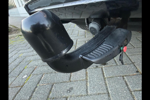 Audi e-tron 50 quattro S 71 kWh 2 X S-LINE, vol opties, panoramadak, camera, electr trekhaak, 1e eigenaar, NL auto met nap