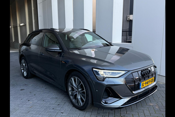 Audi e-tron 50 quattro S 71 kWh 2 X S-LINE, vol opties, panoramadak, camera, electr trekhaak, 1e eigenaar, NL auto met nap