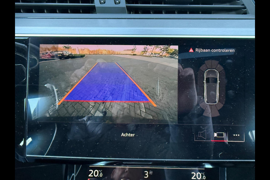 Audi e-tron 50 quattro S 71 kWh 2 X S-LINE, vol opties, panoramadak, camera, electr trekhaak, 1e eigenaar, NL auto met nap