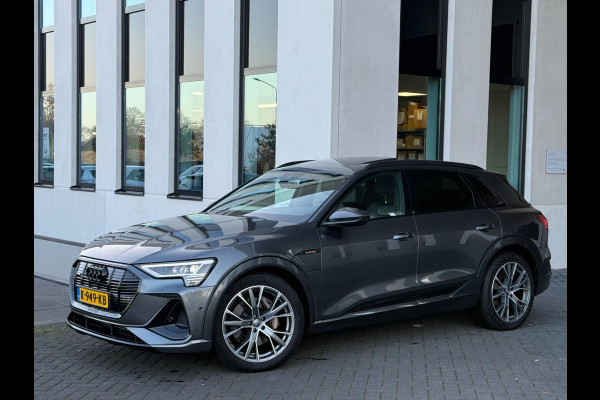 Audi e-tron 50 quattro S 71 kWh 2 X S-LINE, vol opties, panoramadak, camera, electr trekhaak, 1e eigenaar, NL auto met nap