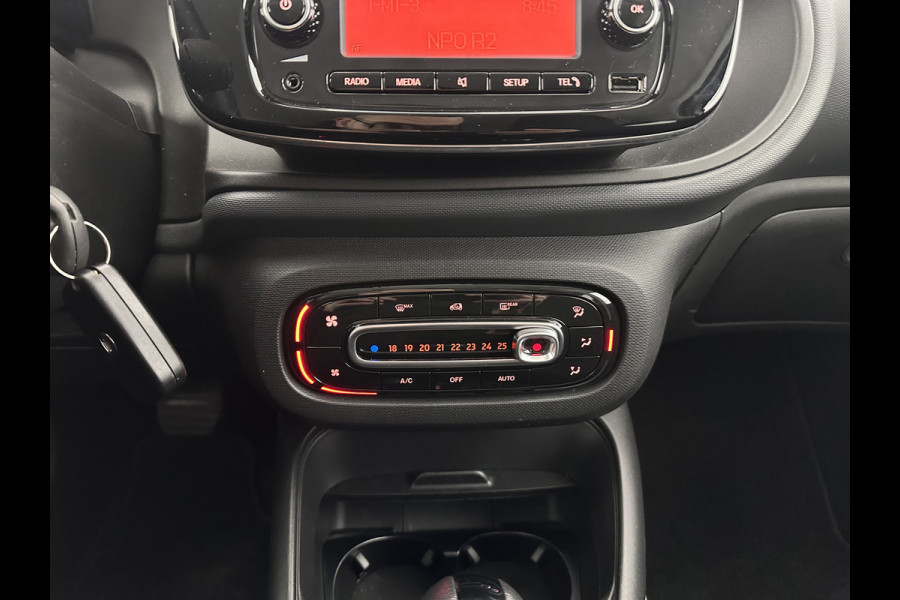 Smart Forfour EQ Comfort 18 kWh [ 3-Fase ] {SOH-96%} Aut. *HEATED-COMFORTSEATS | DAB+ | AIRCO | CRUISE | 15''ALU | PRIVACY-GLASS*