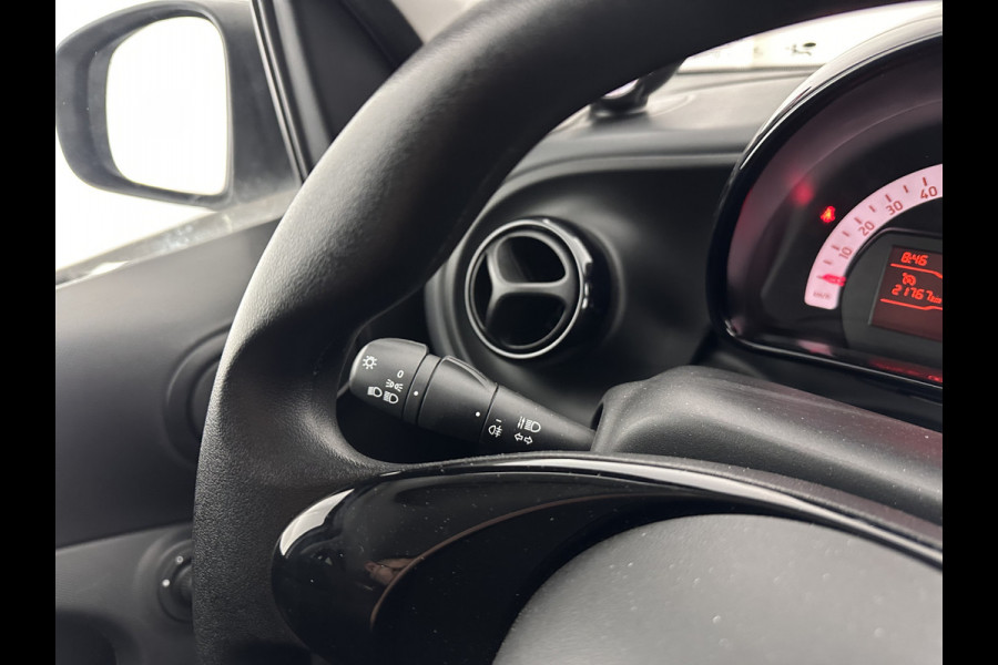 Smart Forfour EQ Comfort 18 kWh [ 3-Fase ] {SOH-96%} Aut. *HEATED-COMFORTSEATS | DAB+ | AIRCO | CRUISE | 15''ALU | PRIVACY-GLASS*