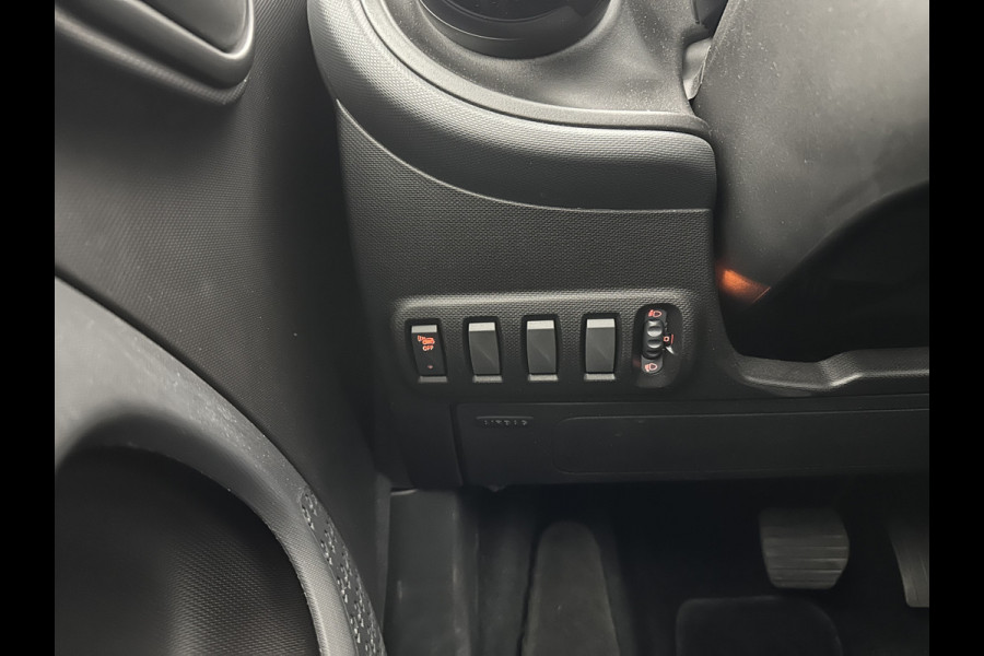 Smart Forfour EQ Comfort 18 kWh [ 3-Fase ] {SOH-96%} Aut. *HEATED-COMFORTSEATS | DAB+ | AIRCO | CRUISE | 15''ALU | PRIVACY-GLASS*