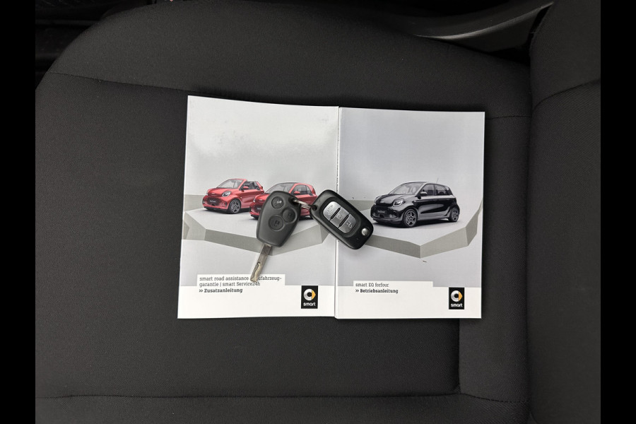 Smart Forfour EQ Comfort 18 kWh [ 3-Fase ] {SOH-96%} Aut. *HEATED-COMFORTSEATS | DAB+ | AIRCO | CRUISE | 15''ALU | PRIVACY-GLASS*