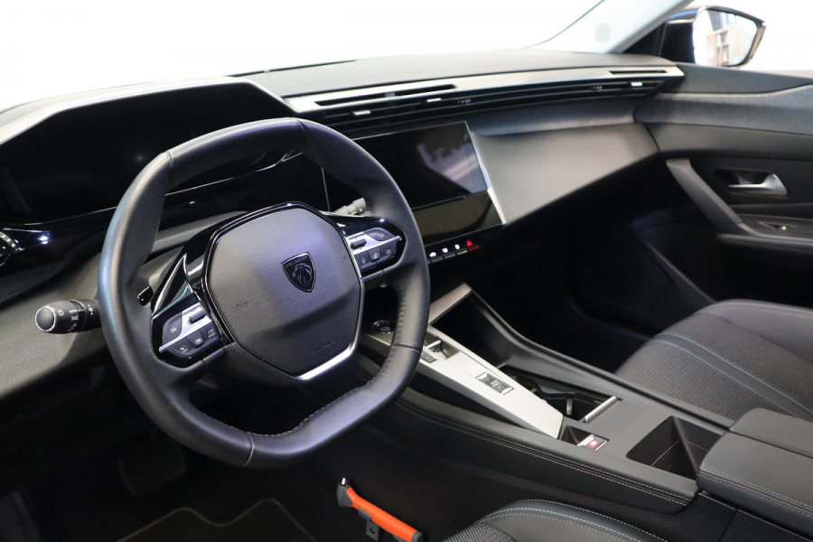 Peugeot 308 SW 1.2 PureTech Allure Cruise/Climate Carplay ACC PDC NAP! 24 maanden garantie mogelijk (*vraag naar de voorwaarden)