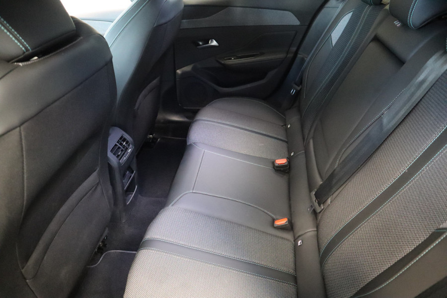 Peugeot 308 SW 1.2 PureTech Allure Cruise/Climate Carplay ACC PDC NAP! 24 maanden garantie mogelijk (*vraag naar de voorwaarden)