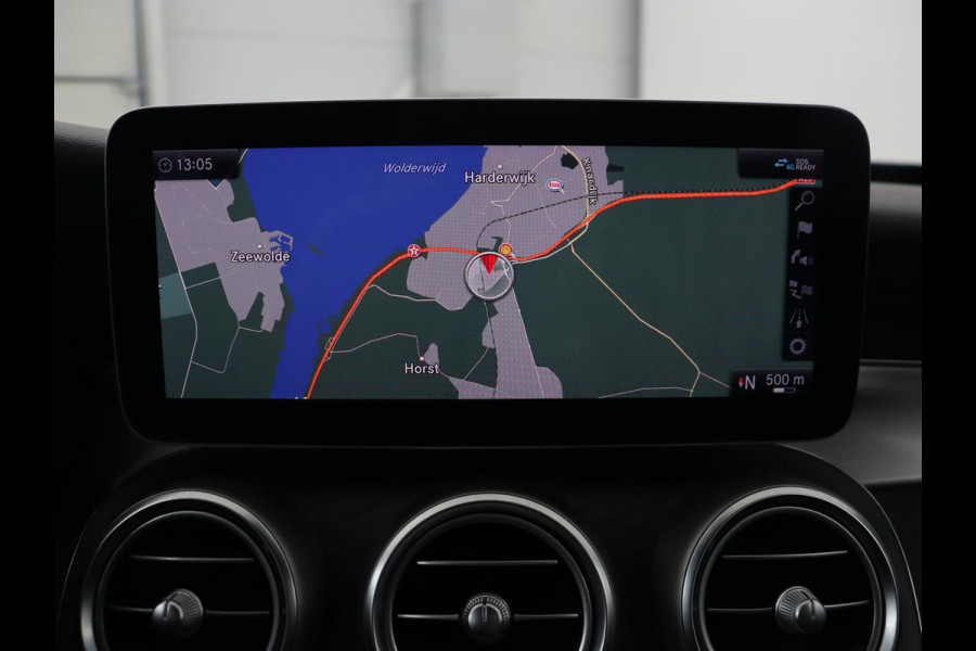 Mercedes-Benz C-Klasse 160 AMG Limited | Stoelverwarming | Leder/Alcantara | Camera | Carplay | Digital Cockpit | Navigatie | Park Assist | Full LED