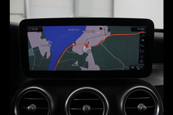 Mercedes-Benz C-Klasse 160 AMG Limited | Stoelverwarming | Leder/Alcantara | Camera | Carplay | Digital Cockpit | Navigatie | Park Assist | Full LED