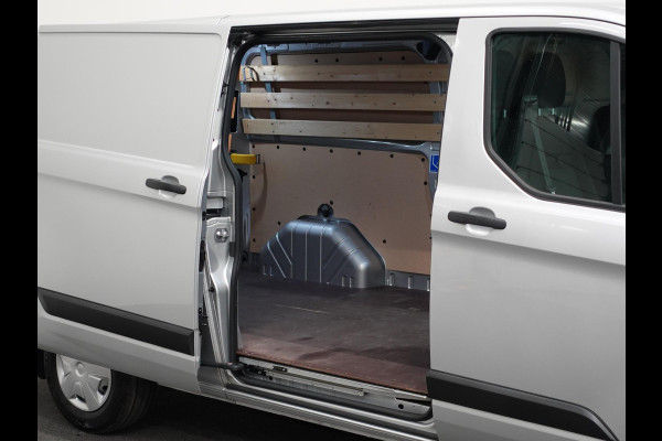 Ford Transit Custom 131pk L2H1 Trend Trekhaak Camera Cruise control Airco Parkeersensoren 3-Zits Euro6