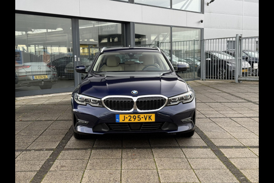 BMW 3 Serie Touring 330e Aut. eDrive Executive Edition | Trekhaak | Harman Kardon | Stoel Verwarming |