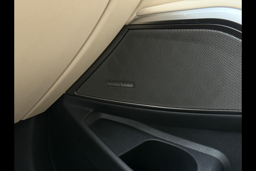 BMW 3 Serie Touring 330e Aut. eDrive Executive Edition | Trekhaak | Harman Kardon | Stoel Verwarming |