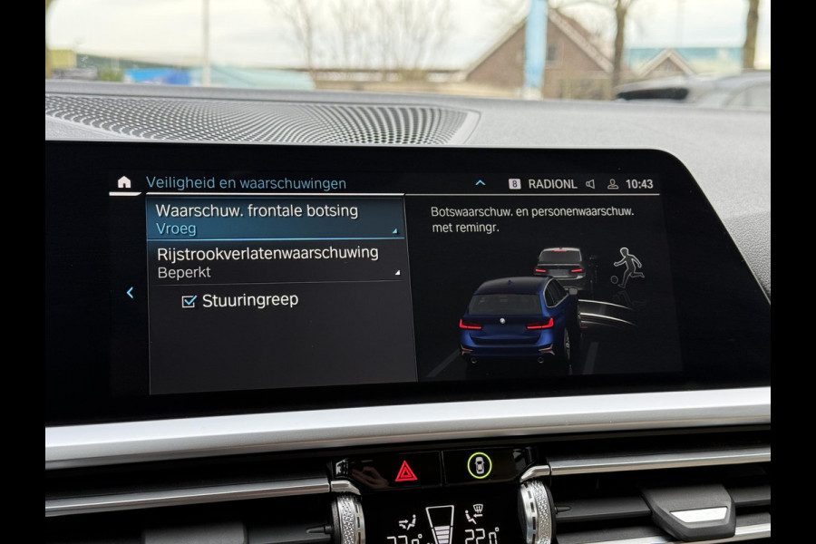 BMW 3 Serie Touring 330e Aut. eDrive Executive Edition | Trekhaak | Harman Kardon | Stoel Verwarming |