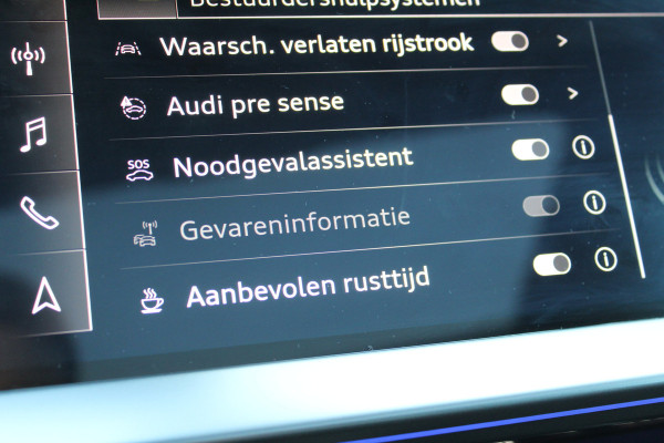 Audi A3 Sportback 35 TFSI edition one | Trekhaak | Panoramadak | Adaptieve Cruise | Matrix | Navigatie