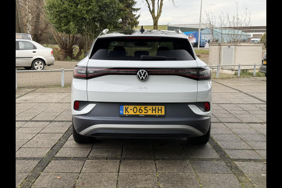 Volkswagen ID.4 First 77 kWh | Trekhaak | Warmtepomp | Camera | Navi |