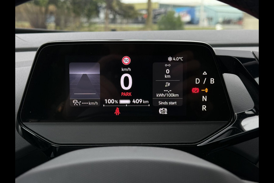 Volkswagen ID.4 First 77 kWh | Trekhaak | Warmtepomp | Camera | Navi |