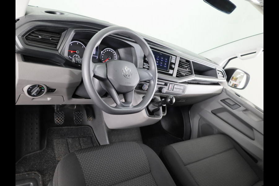 Volkswagen Transporter 2.0 TDI L2H1 28 Comfortline 110 pk | Verlengde garantie | Navigatie via App | Parkeersensoren achter | Cruise control |