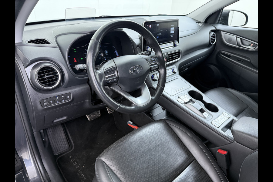 Hyundai Kona EV 64kWh SOH 100% Leer Warmtepomp Camera Adap. Cruise + stop&go Apple Carplay Android Comfort Ecc Pdc Navi Isofix DAB Led Lmv 17" Lane Assist FCA Keyless 1e Eigenaar Origineel Nederlandse Auto € 45.000 nieuw !