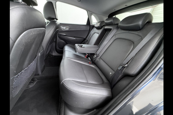 Hyundai Kona EV 64kWh SOH 100% Leer Warmtepomp Camera Adap. Cruise + stop&go Apple Carplay Android Comfort Ecc Pdc Navi Isofix DAB Led Lmv 17" Lane Assist FCA Keyless 1e Eigenaar Origineel Nederlandse Auto € 45.000 nieuw !