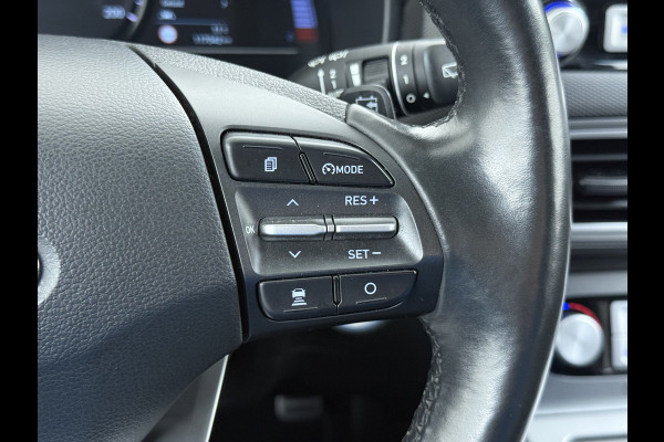Hyundai Kona EV 64kWh SOH 100% Leer Warmtepomp Camera Adap. Cruise + stop&go Apple Carplay Android Comfort Ecc Pdc Navi Isofix DAB Led Lmv 17" Lane Assist FCA Keyless 1e Eigenaar Origineel Nederlandse Auto € 45.000 nieuw !