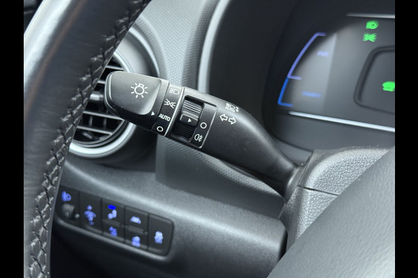 Hyundai Kona EV 64kWh SOH 100% Leer Warmtepomp Camera Adap. Cruise + stop&go Apple Carplay Android Comfort Ecc Pdc Navi Isofix DAB Led Lmv 17" Lane Assist FCA Keyless 1e Eigenaar Origineel Nederlandse Auto € 45.000 nieuw !