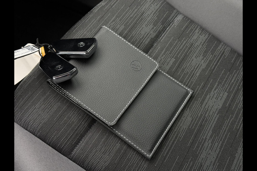 Volkswagen ID.4 Aut. Pro Edition 77kWh | Trekhaak | Navi | LED | Carplay |