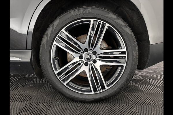 Mercedes-Benz EQC 400 4MATIC Business Solution Luxury 80 kWh {SOH-89%} Aut.*LEATHER | FULL-LED | DISTRONIC | BLINDSPOT | HEATED-COMFORTSEATS | DIGI-WIDESCREEN | DAB+ | KEYLESS | AMBIENTLIGHT | NAVI-FULLMAP | ECC | PRIVACY-GLASS | PDC | 20''ALU*