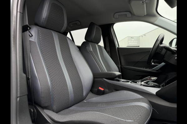 Peugeot e-2008 Aut. EV Allure 50kWh | Navi | Camera | 3D Cockpit |