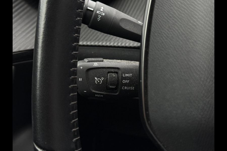 Peugeot e-2008 Aut. EV Allure 50kWh | Navi | Camera | 3D Cockpit |