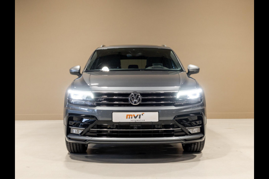 Volkswagen Tiguan Allspace 2.0 TSI 4Motion 2x R-Line 7 Persoons / 220pk / Trekhaak / Dynaudio / Leder / Rondomzicht camera /