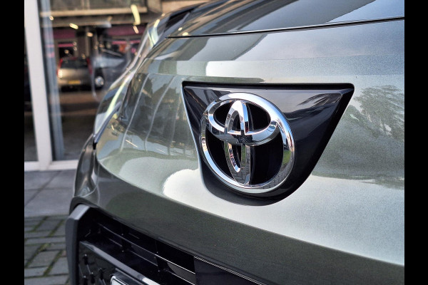 Toyota Aygo X 1.0 VVT-i MT Pulse Premium | Keyless, Stoelverwarming, Startknop, Bi-Tone, Apple CarPlay/Android Auto, Climate control