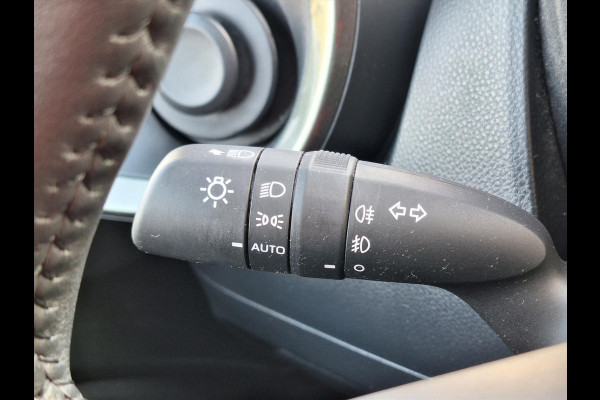 Toyota Aygo X 1.0 VVT-i MT Pulse Premium | Keyless, Stoelverwarming, Startknop, Bi-Tone, Apple CarPlay/Android Auto, Climate control