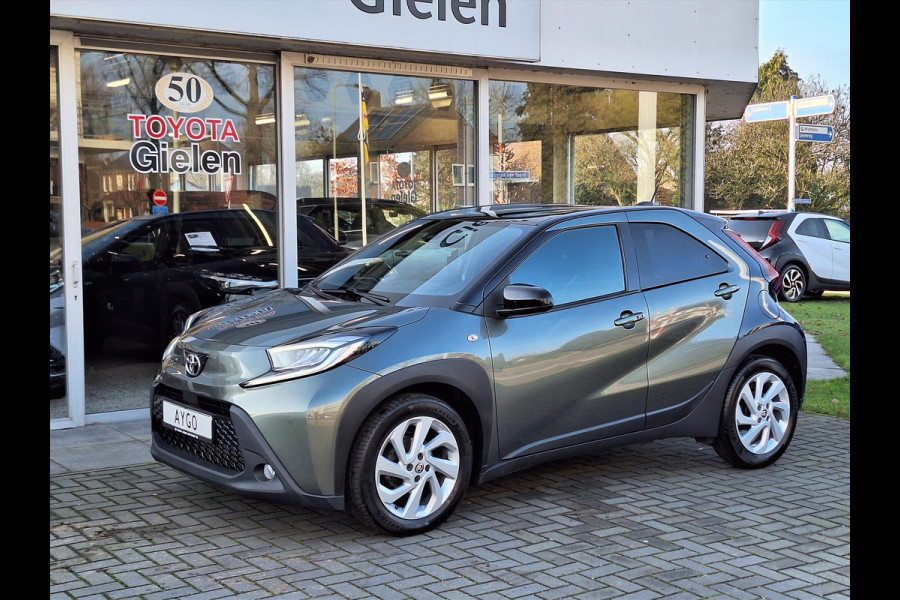 Toyota Aygo X 1.0 VVT-i MT Pulse Premium | Keyless, Stoelverwarming, Startknop, Bi-Tone, Apple CarPlay/Android Auto, Climate control