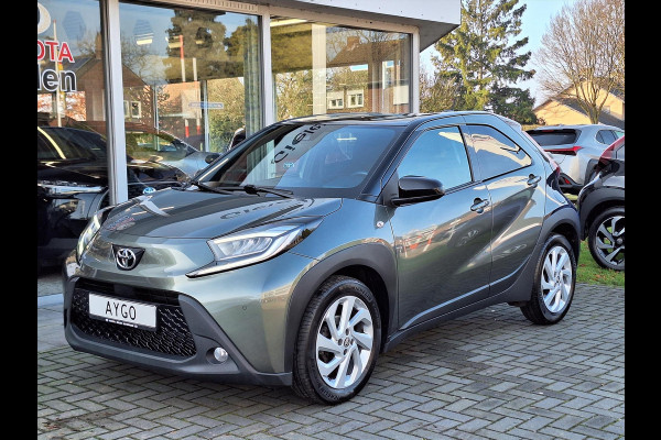 Toyota Aygo X 1.0 VVT-i MT Pulse Premium | Keyless, Stoelverwarming, Startknop, Bi-Tone, Apple CarPlay/Android Auto, Climate control