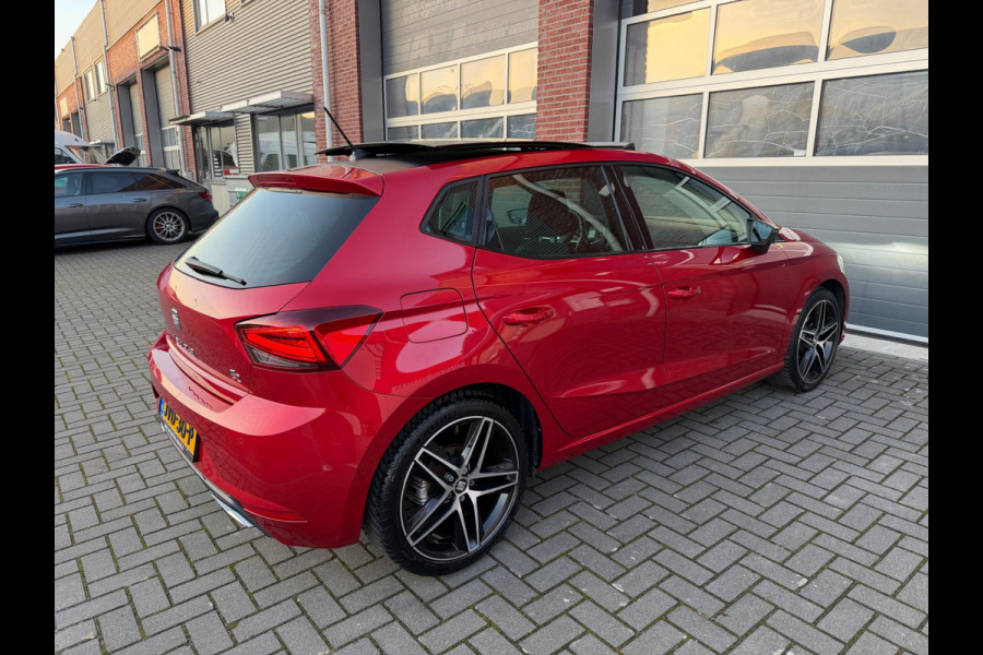 Seat Ibiza 1.5 TSI EVO FR LED ACC Pano Beats Camera Carplay