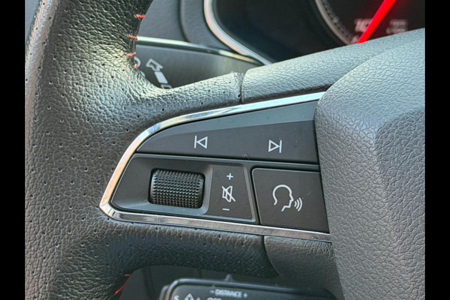 Seat Ibiza 1.5 TSI EVO FR LED ACC Pano Beats Camera Carplay