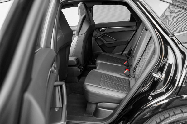 Audi Q3 Sportback TFSI RS Pano B&O 21" Zwart Optiek