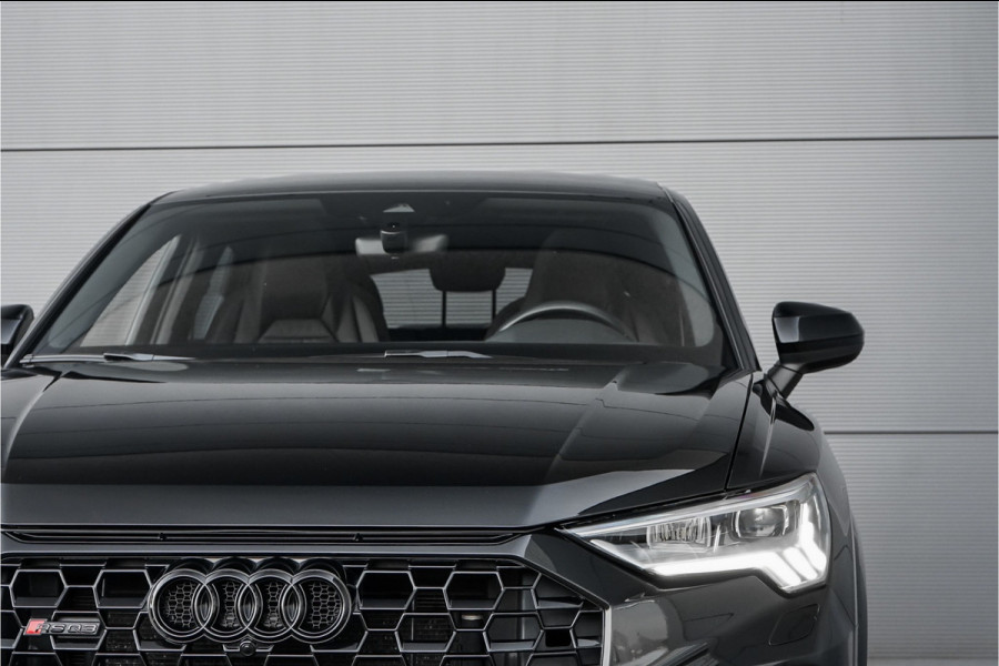 Audi Q3 Sportback TFSI RS Pano B&O 21" Zwart Optiek