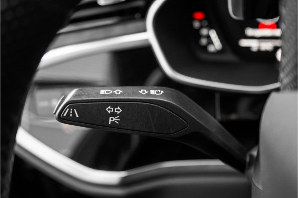 Audi Q3 Sportback TFSI RS Pano B&O 21" Zwart Optiek