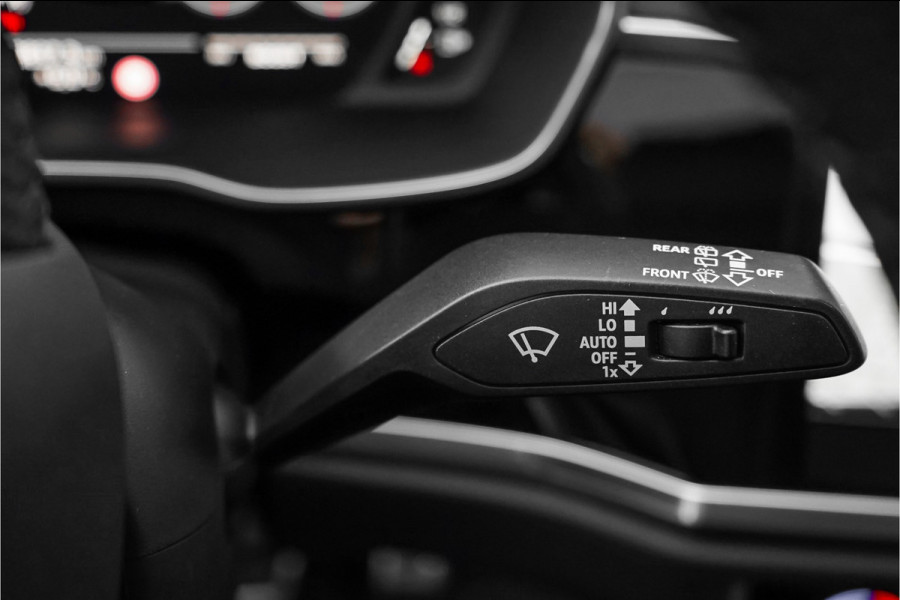 Audi Q3 Sportback TFSI RS Pano B&O 21" Zwart Optiek