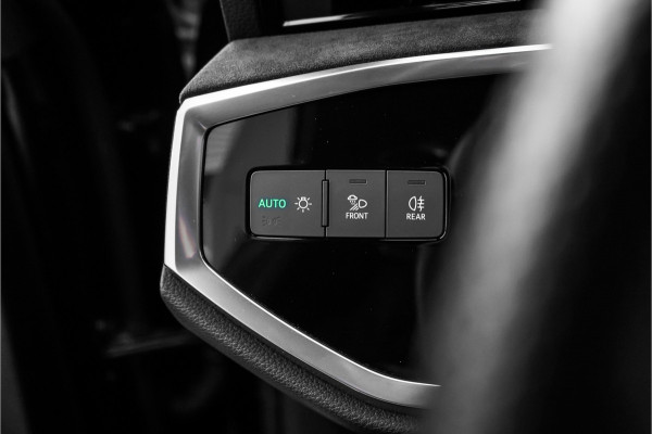 Audi Q3 Sportback TFSI RS Pano B&O 21" Zwart Optiek
