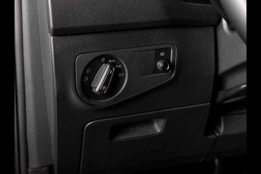 Volkswagen Tiguan Allspace 2.0 TSI 4Motion 2x R-Line 7 Persoons / 220pk / Trekhaak / Dynaudio / Leder / Rondomzicht camera /