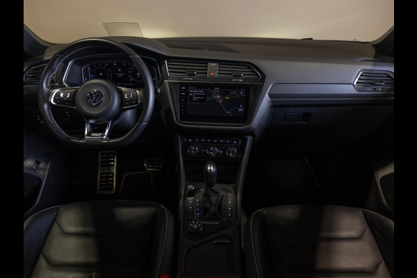 Volkswagen Tiguan Allspace 2.0 TSI 4Motion 2x R-Line 7 Persoons / 220pk / Trekhaak / Dynaudio / Leder / Rondomzicht camera /