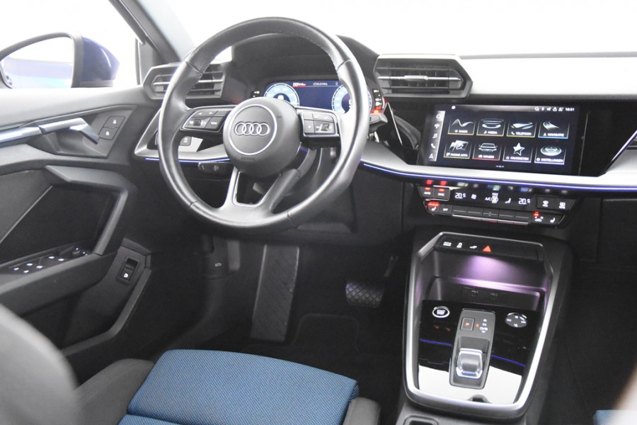 Audi A3 Sportback 40 TFSI e Sport *1ste Eigenaar*Navigatie*Stoelverwarming*Ambiente*