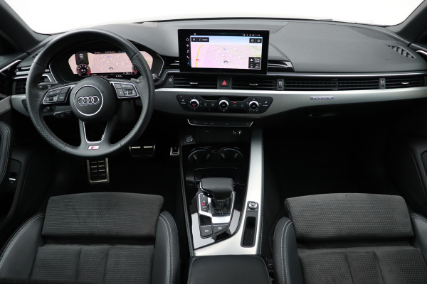 Audi A4 Avant 45 TFSI Quattro S-line Black Optic Massage HU Disp. Matrix Trekhaak