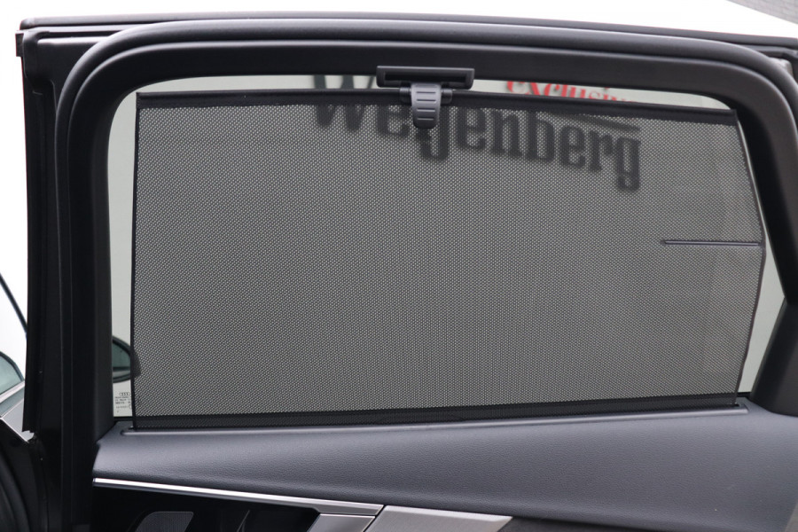 Audi A4 Avant 45 TFSI Quattro S-line Black Optic Massage HU Disp. Matrix Trekhaak