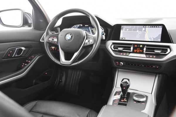 BMW 3-serie 330e *1ste Eigenaar*Leer*Navigatie*Parkassist*Keyless*