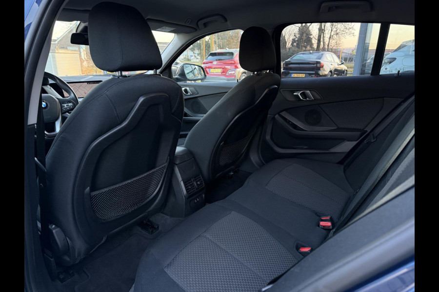 BMW 1-serie 116d Aut. Executive Bus. Edition | Facelift | Navi | Camera | Virtual i-Cockpit |