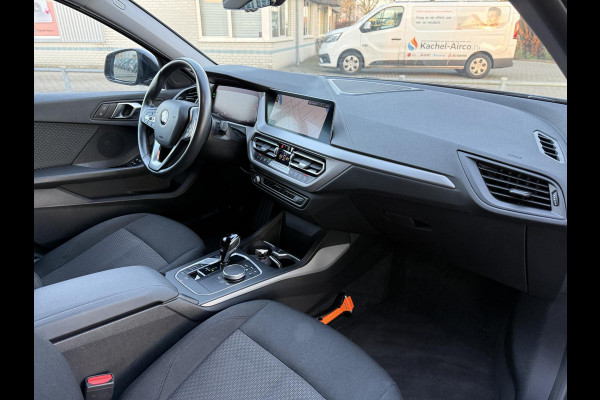 BMW 1-serie 116d Aut. Executive Bus. Edition | Facelift | Navi | Camera | Virtual i-Cockpit |