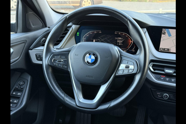 BMW 1-serie 116d Aut. Executive Bus. Edition | Facelift | Navi | Camera | Virtual i-Cockpit |