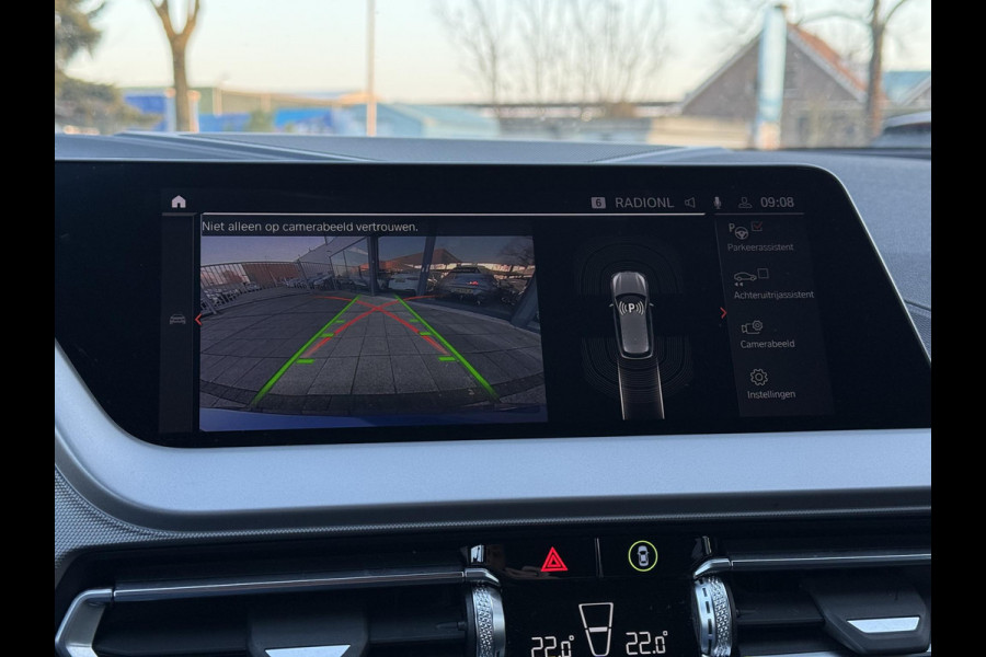 BMW 1-serie 116d Aut. Executive Bus. Edition | Facelift | Navi | Camera | Virtual i-Cockpit |